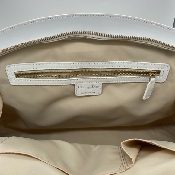 Christian Dior Handbag & Wallet - Picture 4 of 16